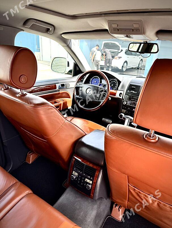 Volkswagen Touareg 2010 - 400 000 TMT - Мары - img 4