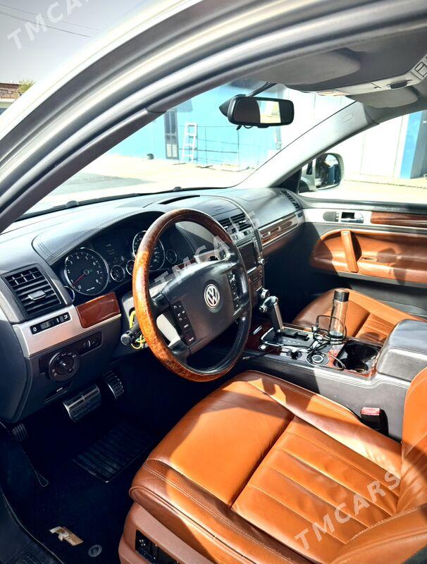 Volkswagen Touareg 2010 - 400 000 TMT - Мары - img 6