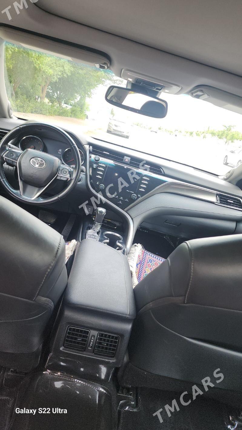 Toyota Camry 2019 - 395 000 TMT - Ашхабад - img 2