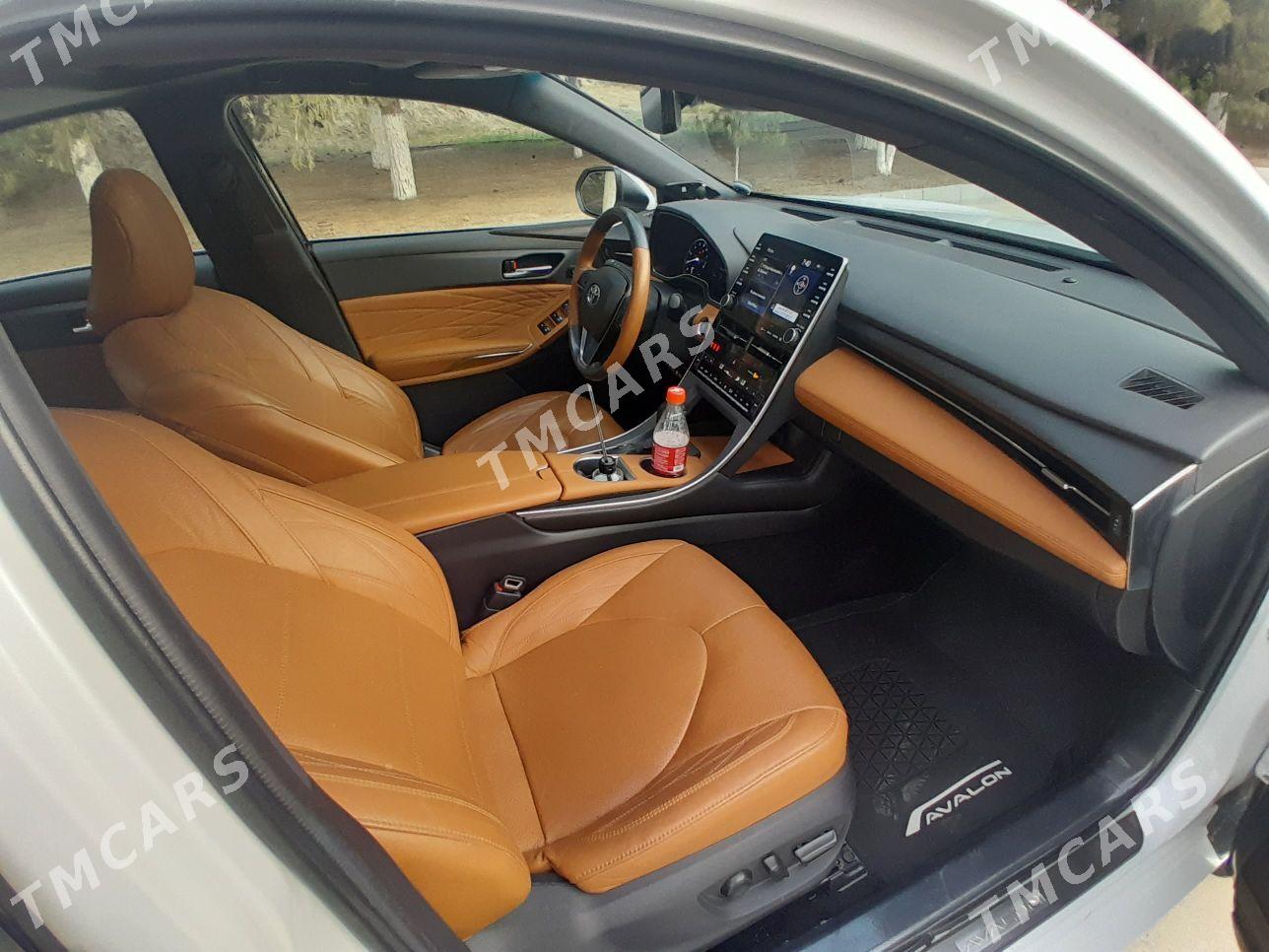 Toyota Avalon 2019 - 470 000 TMT - Гёкдепе - img 3