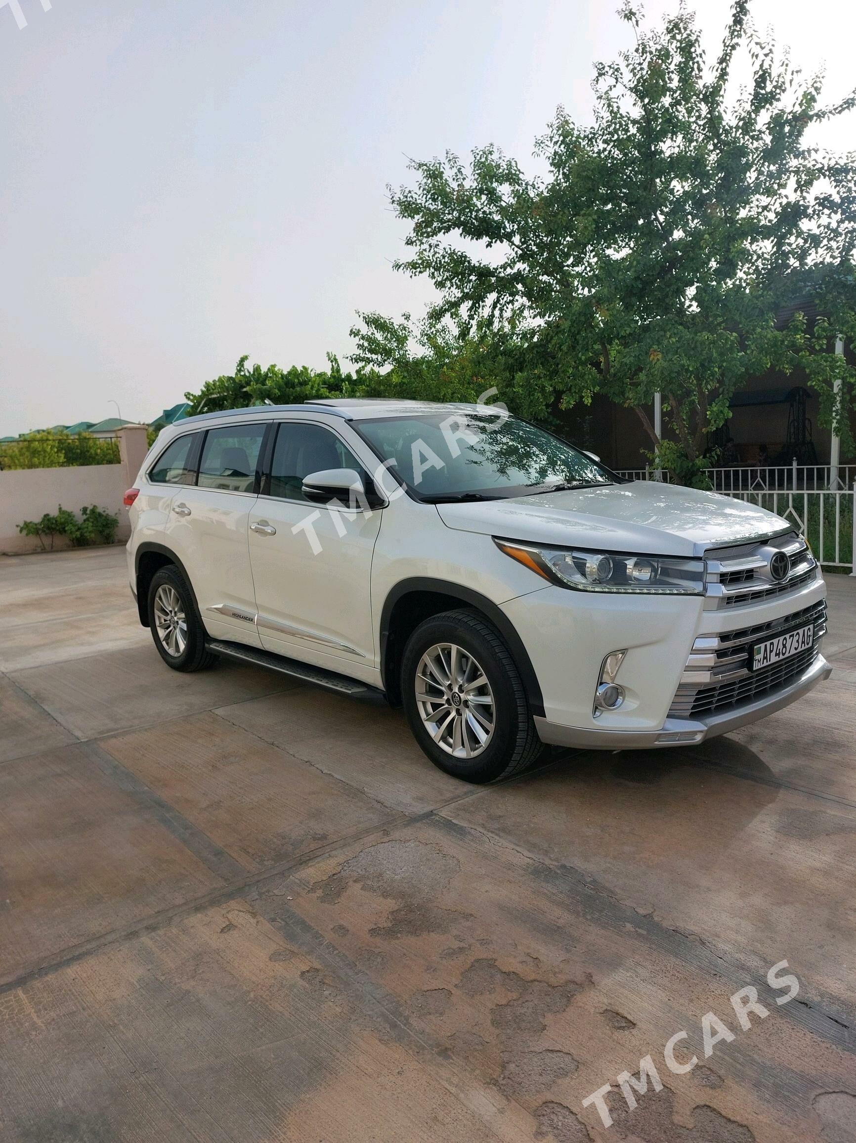 Toyota Highlander 2018 - 430 000 TMT - Чоганлы - img 2