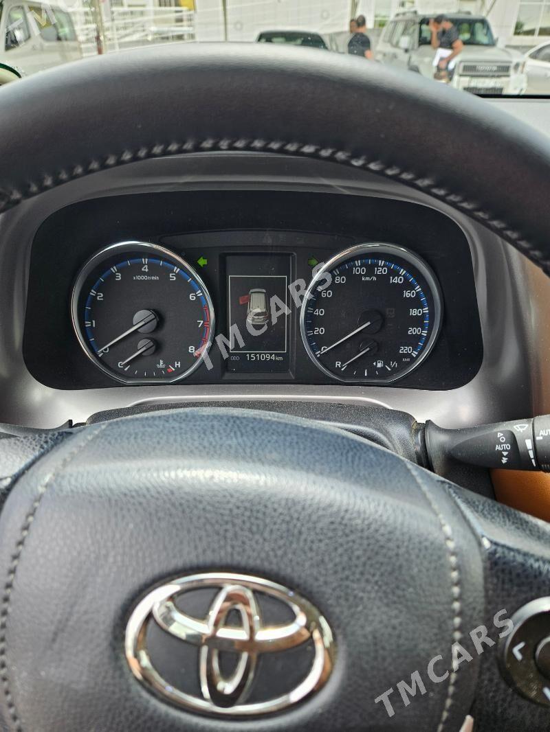 Toyota RAV4 2016 - 335 000 TMT - Aşgabat - img 4
