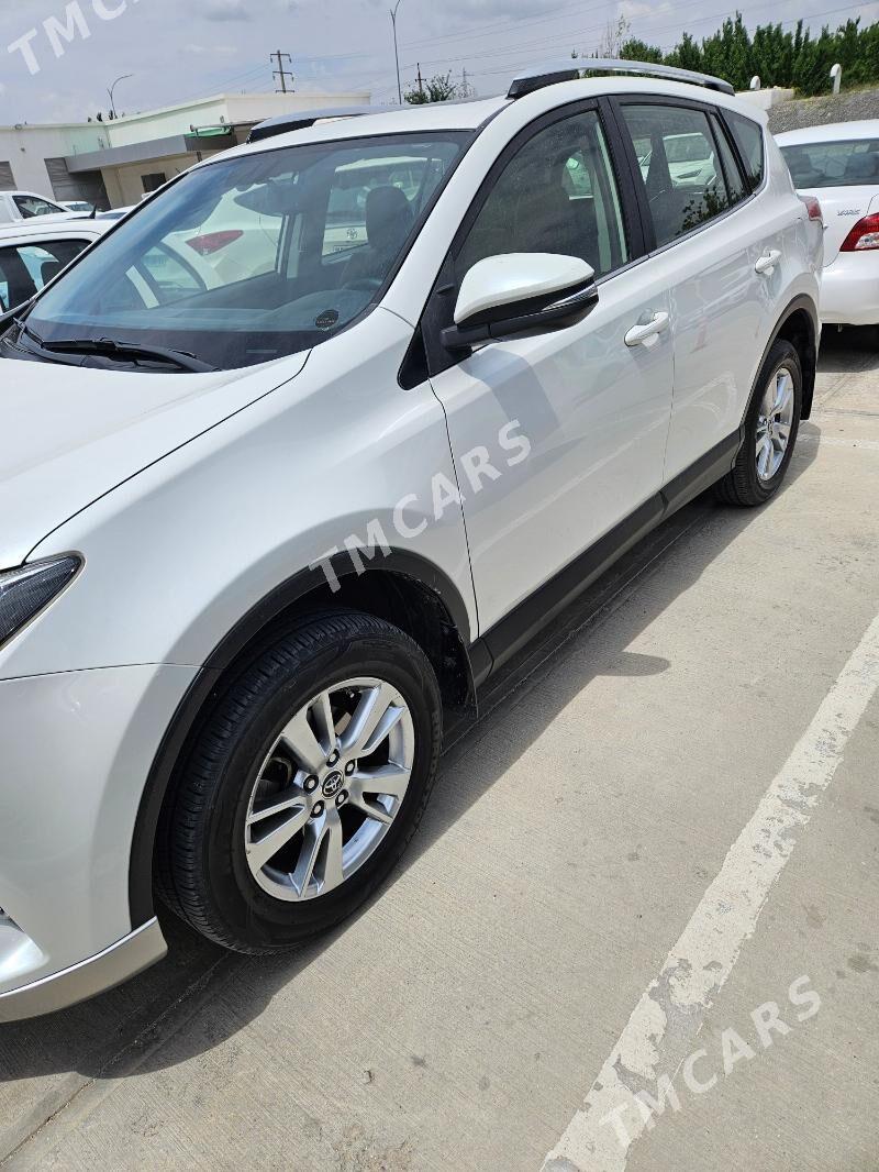 Toyota RAV4 2016 - 335 000 TMT - Aşgabat - img 3