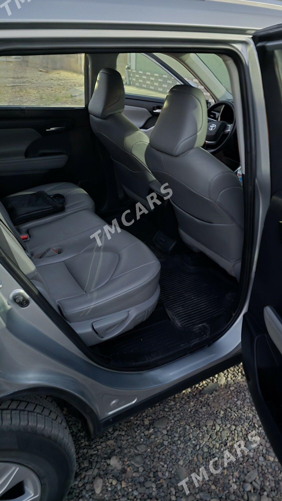 Toyota Highlander 2020 - 590 000 TMT - Sarahs - img 2