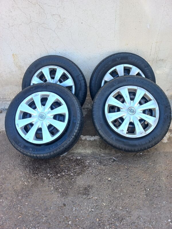 corolla 15 lık teker 2 500 TMT - Aşgabat - img 3