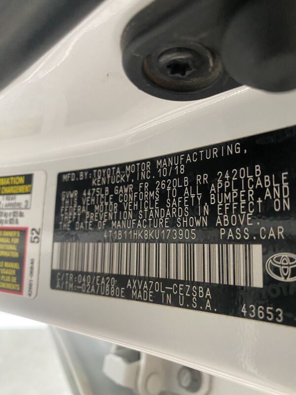 Toyota Camry 2019 - 265 000 TMT - Aşgabat - img 2