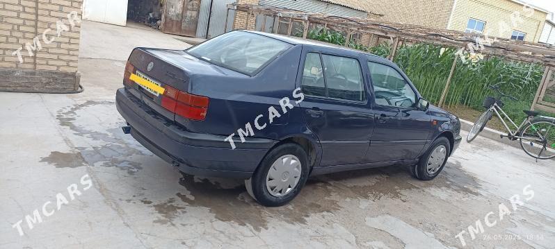 Volkswagen Golf 1993 - 12 000 TMT - Мары - img 5