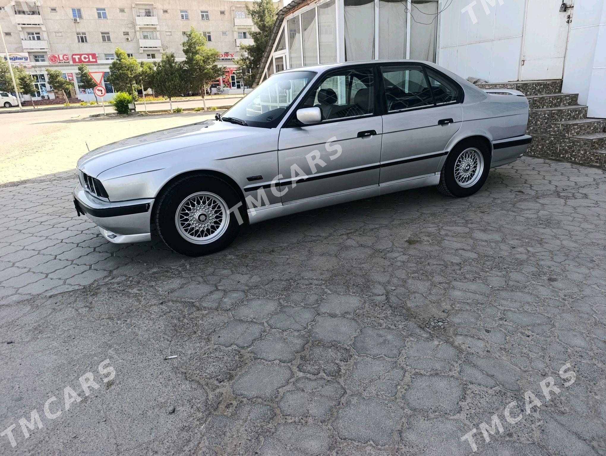 BMW E34 1994 - 78 000 TMT - Mary - img 9