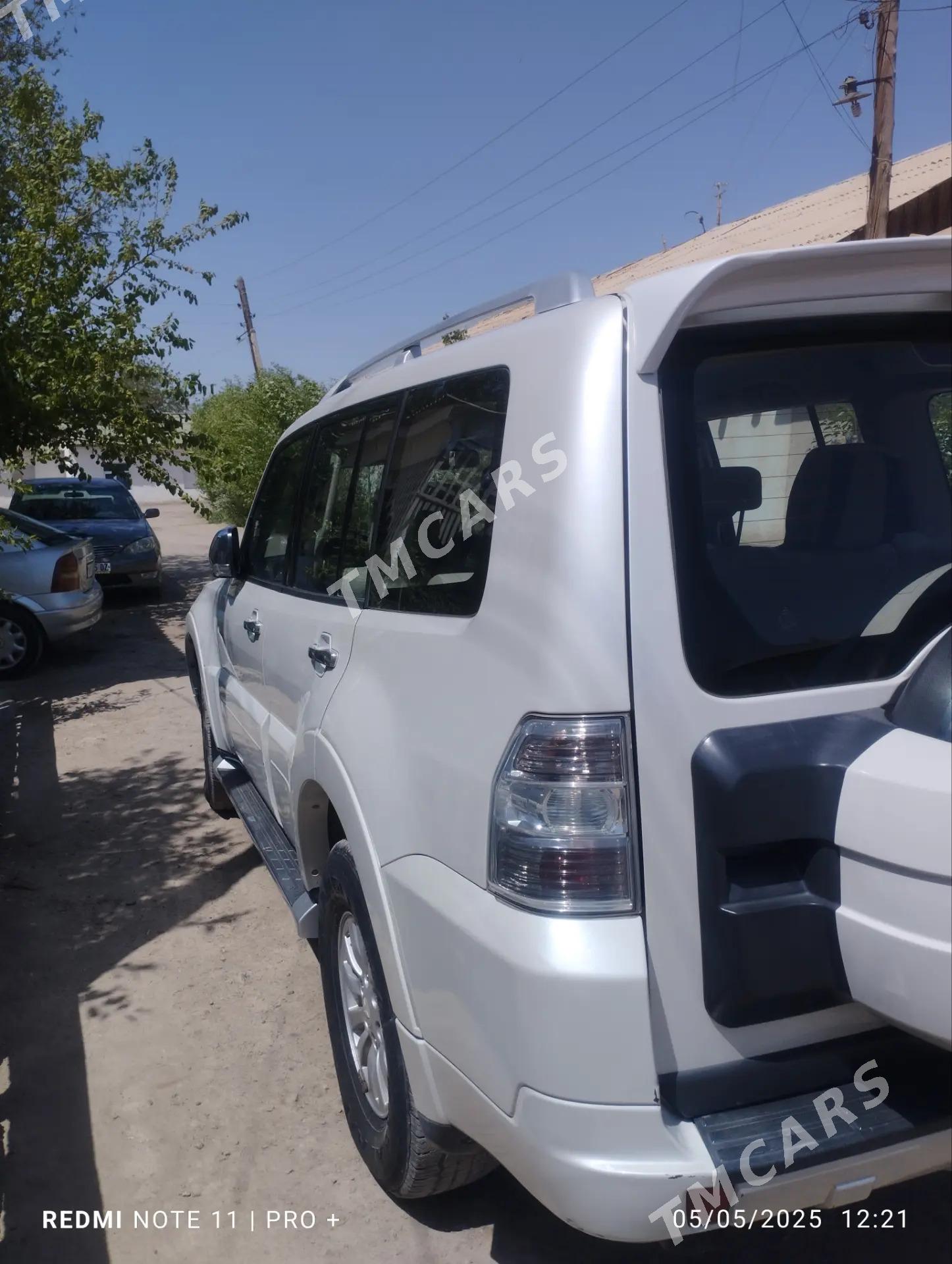 Mitsubishi Pajero 2011 - 220 000 TMT - Кёнеургенч - img 2