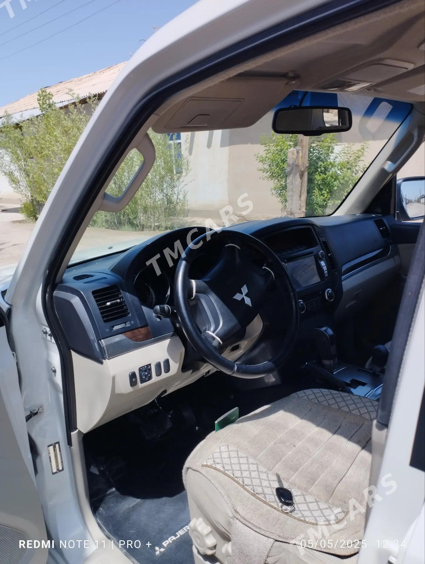Mitsubishi Pajero 2011 - 220 000 TMT - Кёнеургенч - img 9