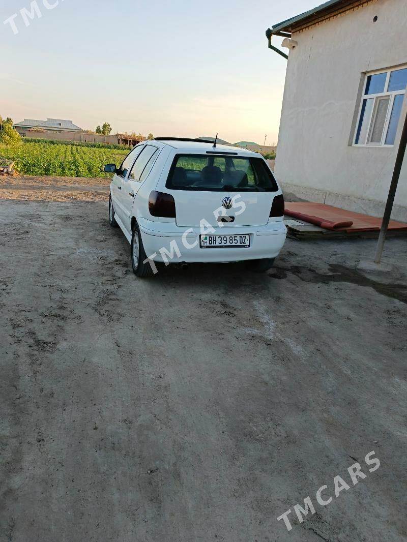 Volkswagen Polo 2001 - 36 000 TMT - Губадаг - img 5