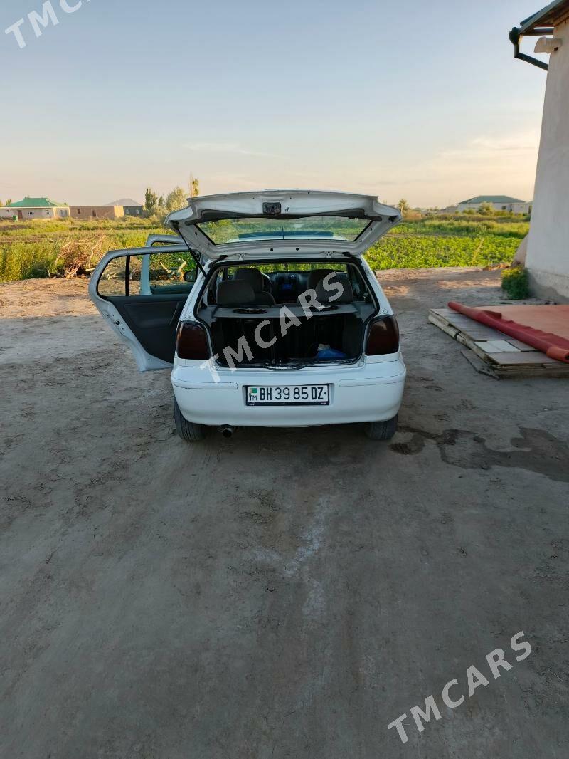 Volkswagen Polo 2001 - 36 000 TMT - Губадаг - img 4