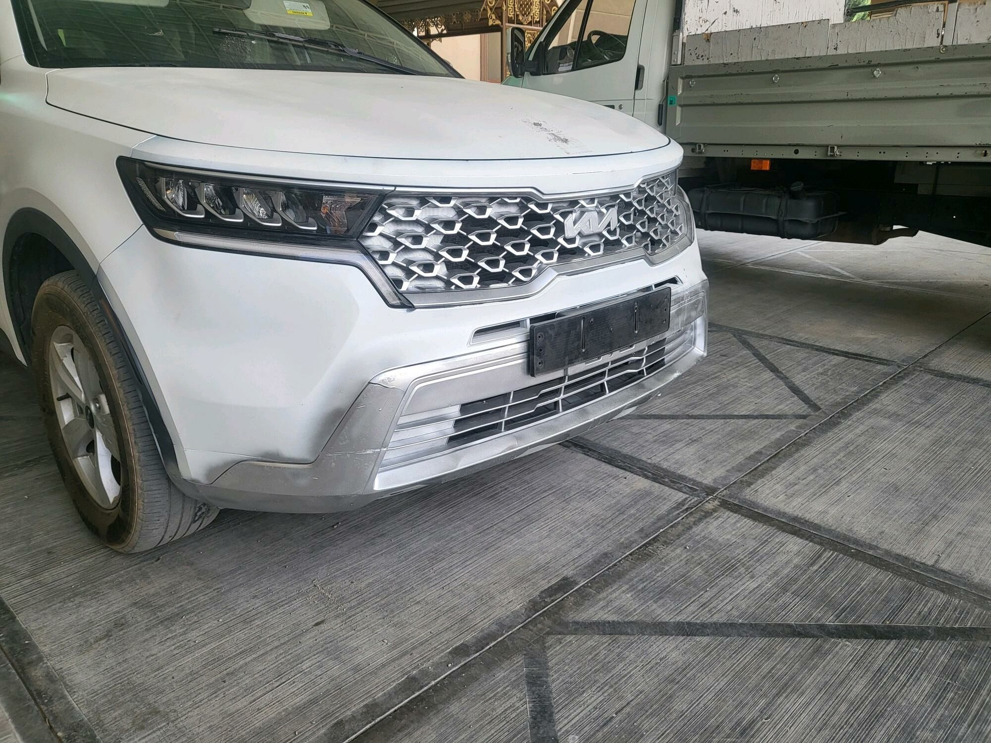 Kia sorenta bamper 4 200 TMT - Aşgabat - img 4