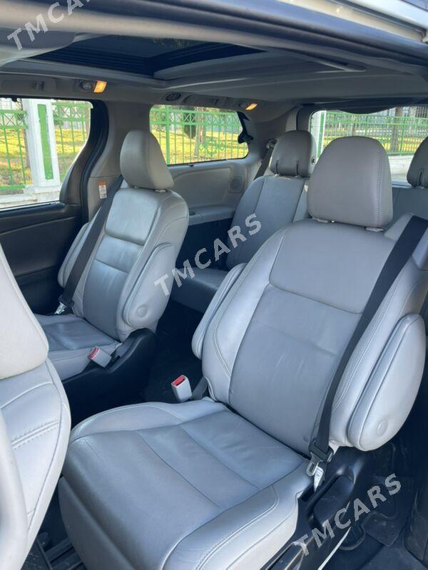 Toyota Sienna 2018 - 415 000 TMT - Aşgabat - img 7