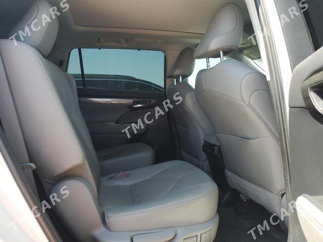 Toyota Highlander 2022 - 850 000 TMT - Aşgabat - img 3