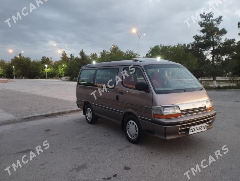 Toyota Hiace 1992 - 70 000 TMT - Туркменабат - img 8