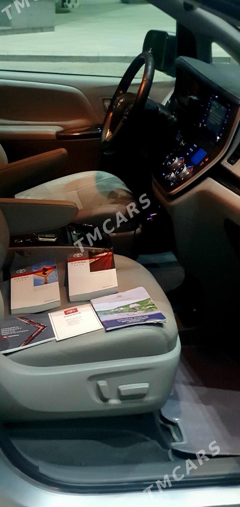 Toyota Sienna 2020 - 445 000 TMT - Türkmenabat - img 3