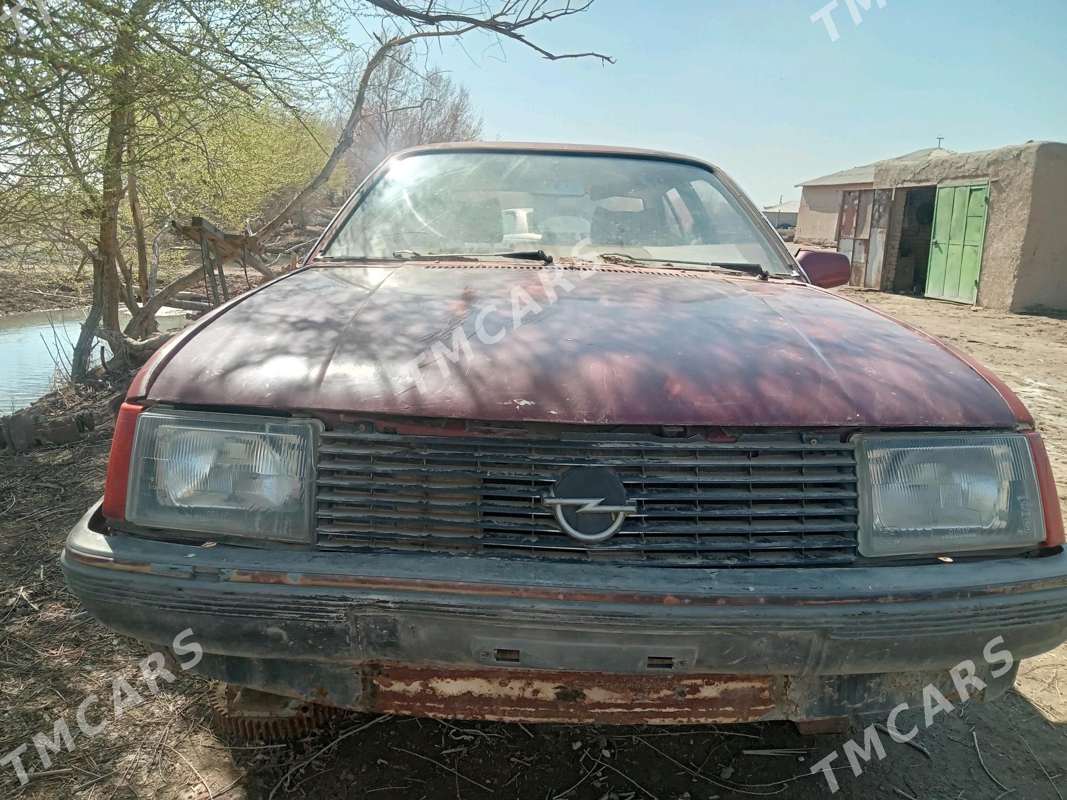 Opel Omega 1987 - 7 000 TMT - Болдумсаз - img 3
