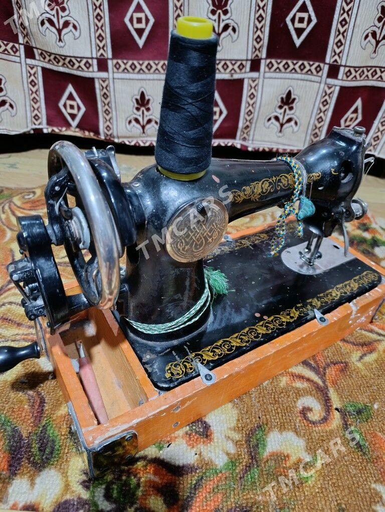 Kebelek dikin maşin СССР. - Bekrewe - img 2