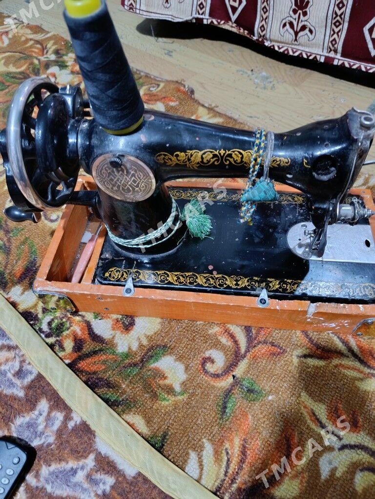 Kebelek dikin maşin СССР. - Bekrewe - img 3