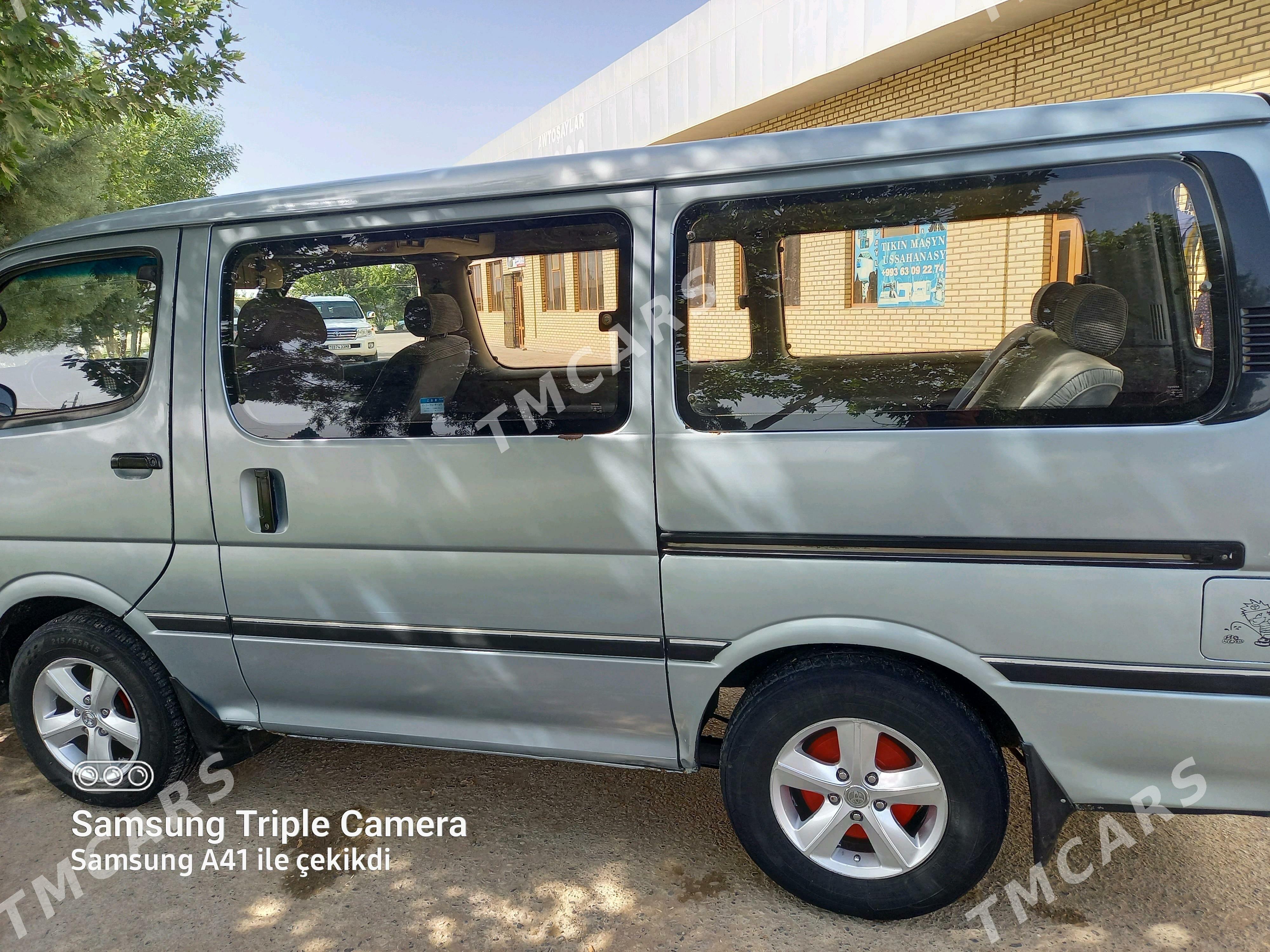 Toyota Hiace 1993 - 72 000 TMT - Mary - img 4