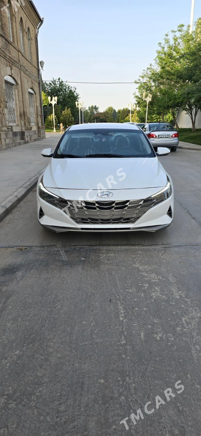 Hyundai Elantra 2022 - 280 000 TMT - Мары - img 4