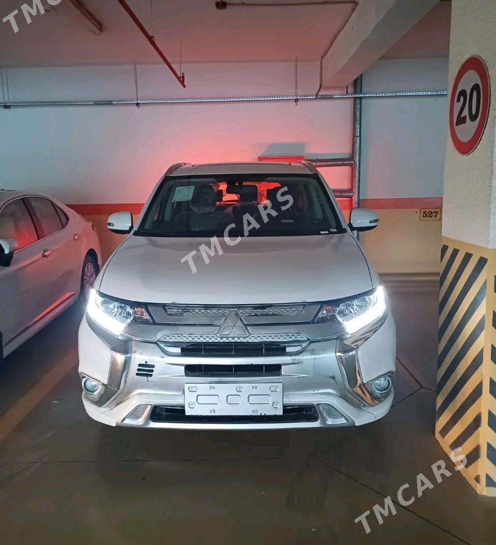 Mitsubishi Outlander 2022 - 304 990 TMT - Ашхабад - img 4
