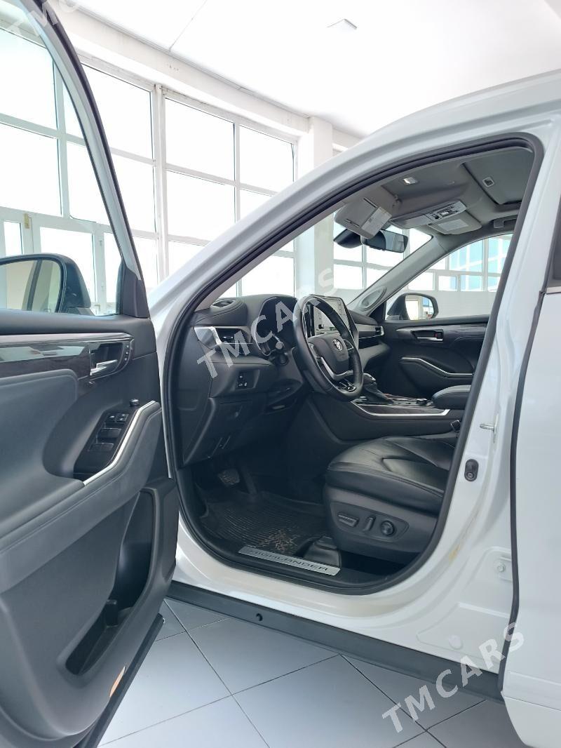 Toyota Highlander 2022 - 580 000 TMT - Daşoguz - img 8