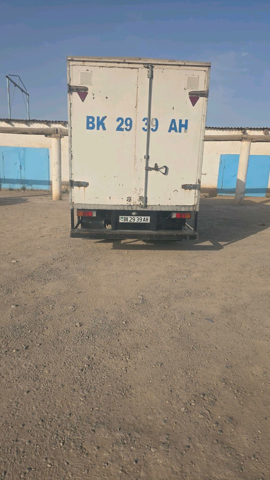 Mitsubishi Canter 2015 - 420 000 TMT - Бабадайхан - img 4