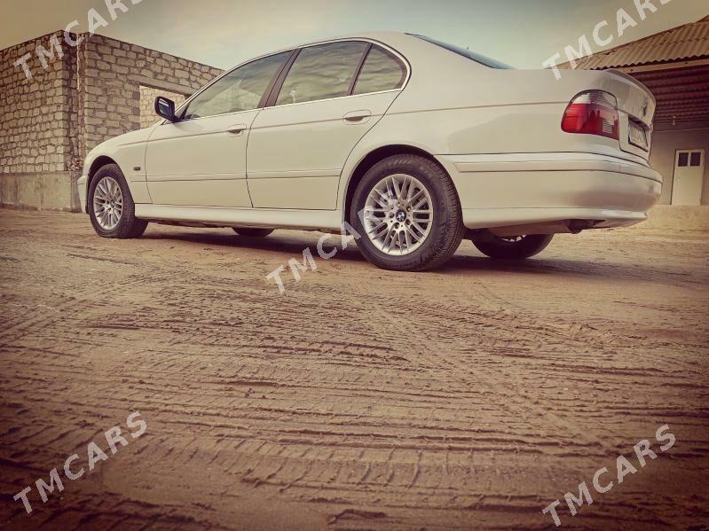 BMW 525 2003 - 100 000 TMT - Гумдаг - img 3