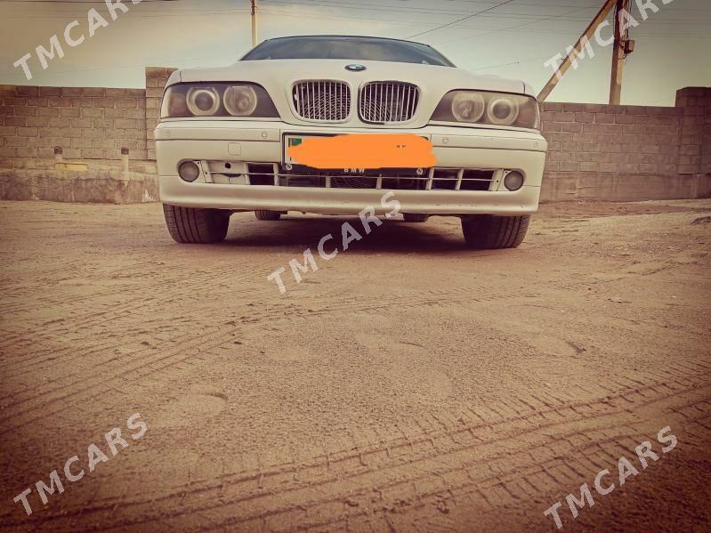 BMW 525 2003 - 100 000 TMT - Гумдаг - img 4
