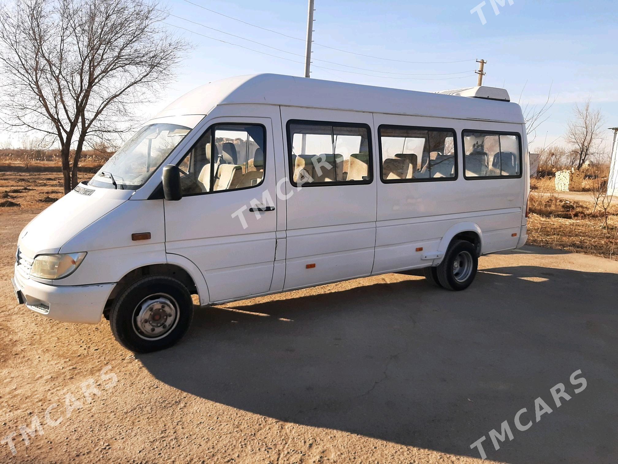 Mercedes-Benz Sprinter 2015 - 165 000 TMT - Daşoguz - img 3