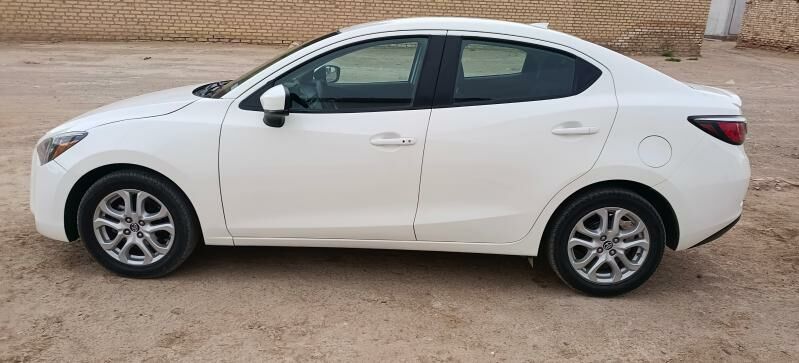 Toyota Yaris 2019 - 160 000 TMT - Ýolöten - img 9