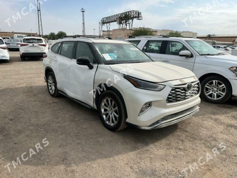 Toyota Highlander 2021 - 550 000 TMT - Мары - img 3