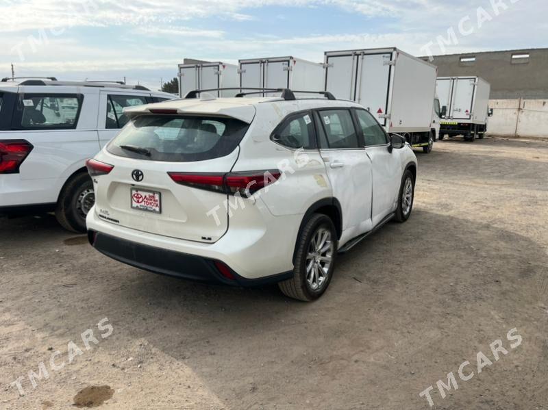 Toyota Highlander 2021 - 550 000 TMT - Мары - img 2