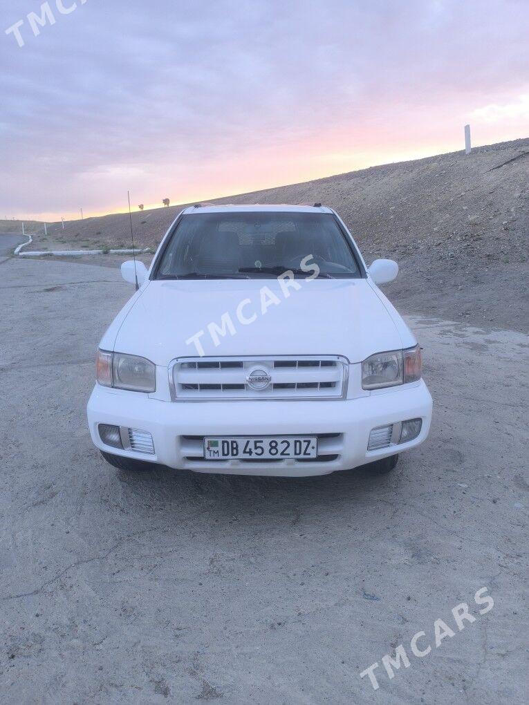 Nissan Pathfinder 2002 - 80 000 TMT - Газаджак - img 4