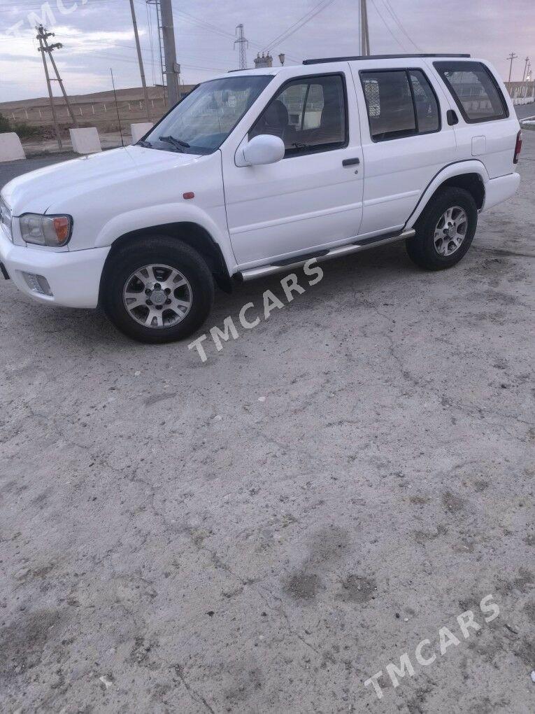 Nissan Pathfinder 2002 - 80 000 TMT - Газаджак - img 3
