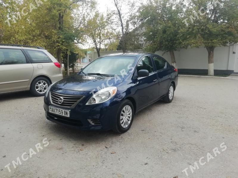 Nissan Versa 2012 - 90 000 TMT - Балканабат - img 6