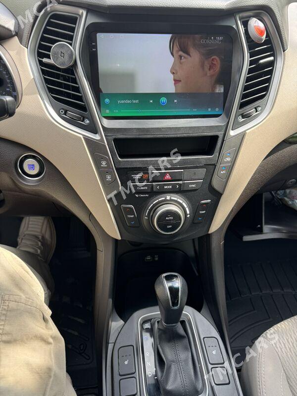 Hyundai Santa Fe 2018 - 255 000 TMT - Aşgabat - img 3