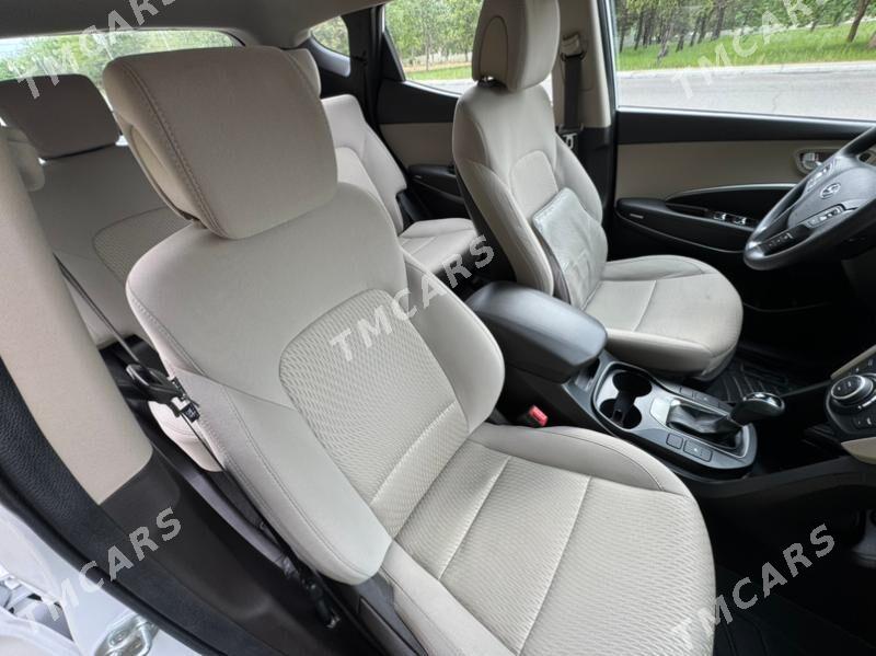 Hyundai Santa Fe 2018 - 255 000 TMT - Aşgabat - img 4