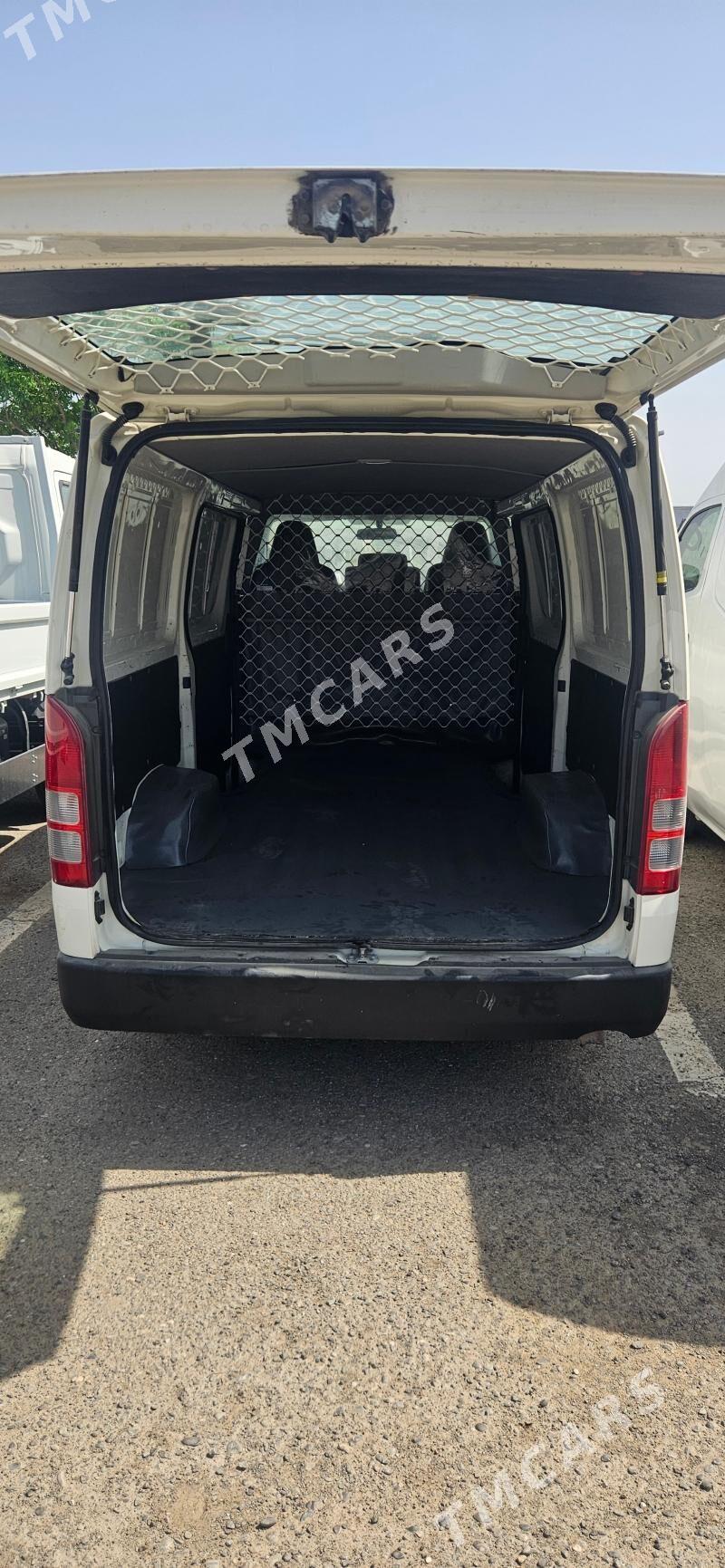 Toyota Hiace 2021 - 420 000 TMT - "Алтын Асыр" Гундогар базары ( Толкучка) - img 4