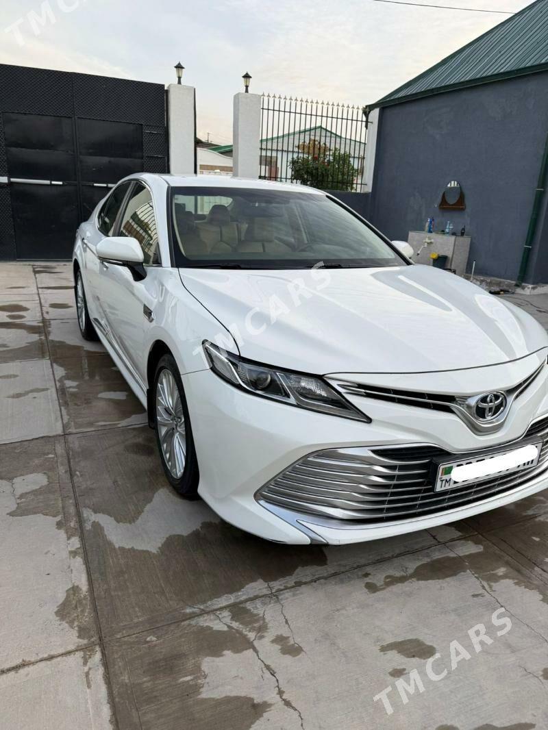 Toyota Camry 2019 - 320 000 TMT - Бузмеин - img 8