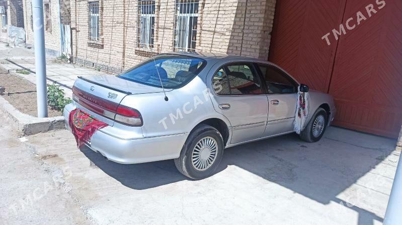 Infiniti I30 1997 - 65 000 TMT - Туркменабат - img 3