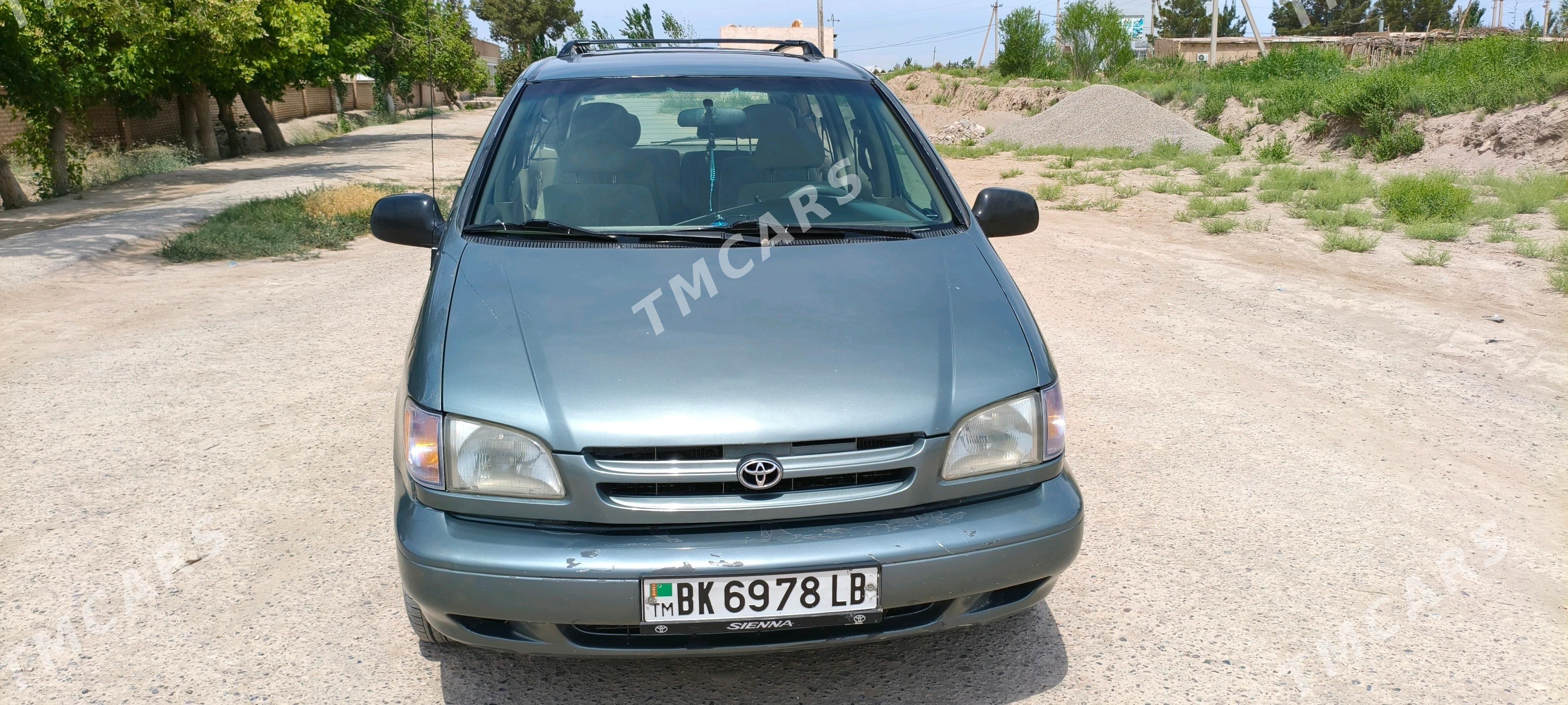 Toyota Sienna 2000 - 123 000 TMT - Garabekewül - img 4