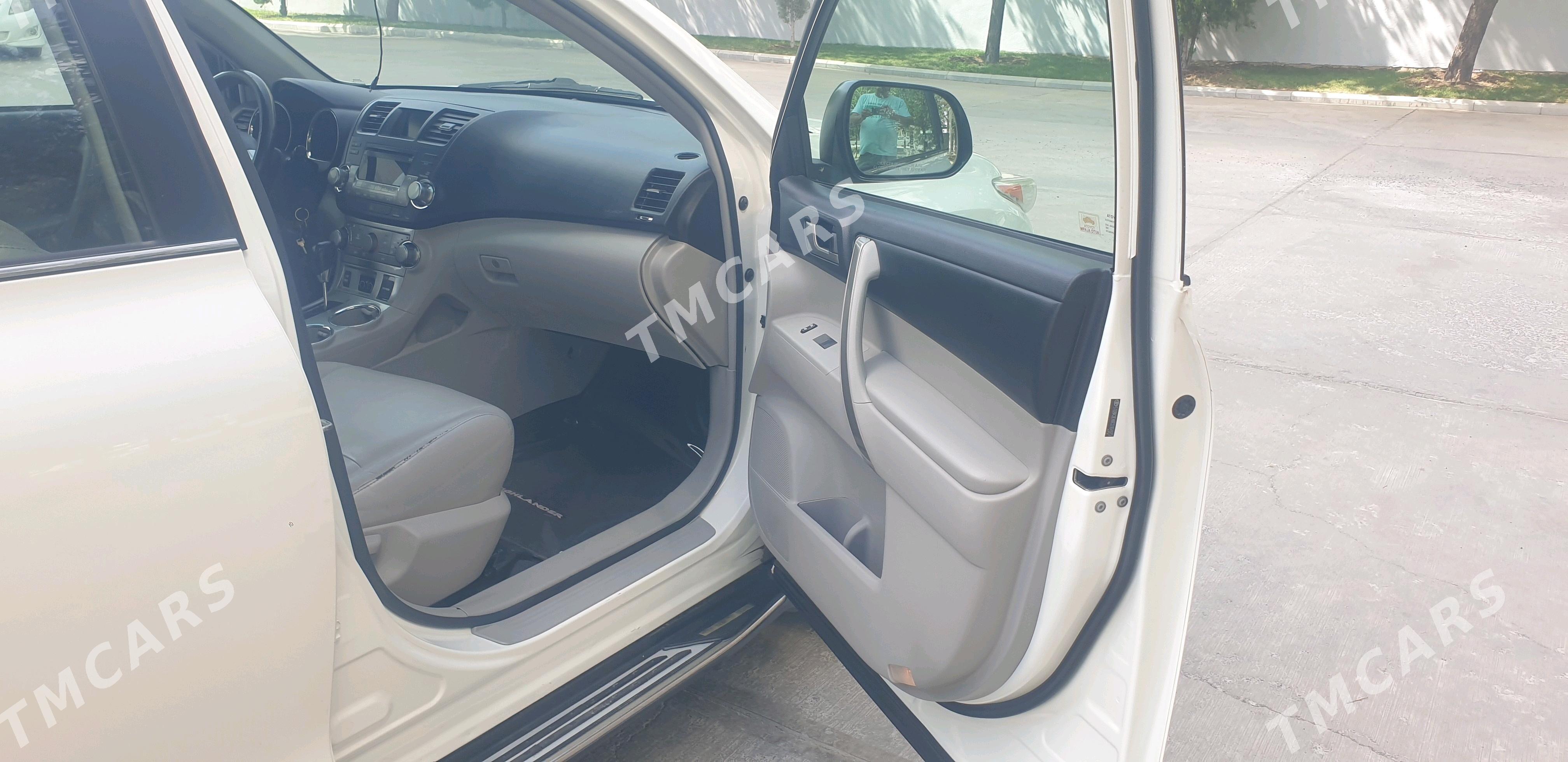 Toyota Highlander 2012 - 340 000 TMT - 15-й этап - img 8