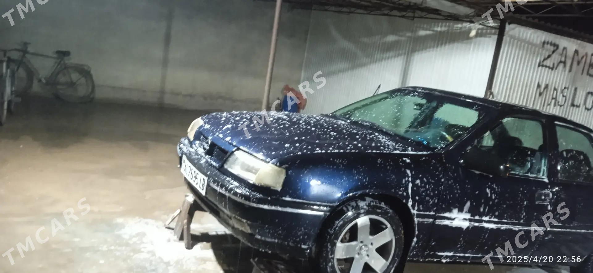 Opel Vectra 1991 - 27 000 TMT - Farap - img 2