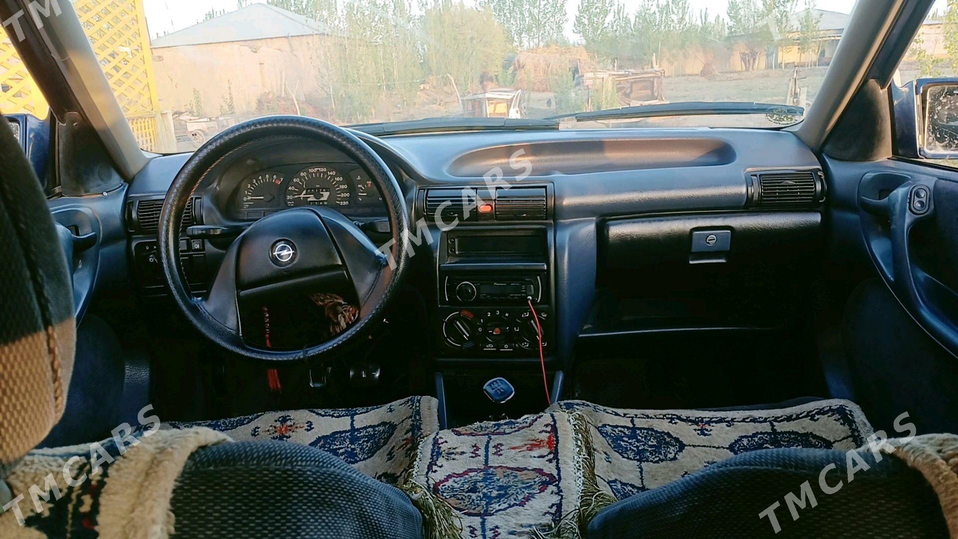 Opel Astra 1993 - 40 000 TMT - Gubadag - img 5