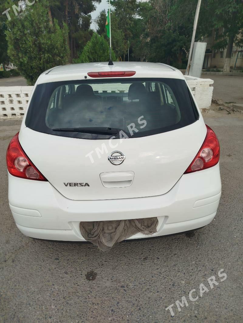 Nissan Versa 2010 - 115 000 TMT - Arçabil şaýoly - img 3