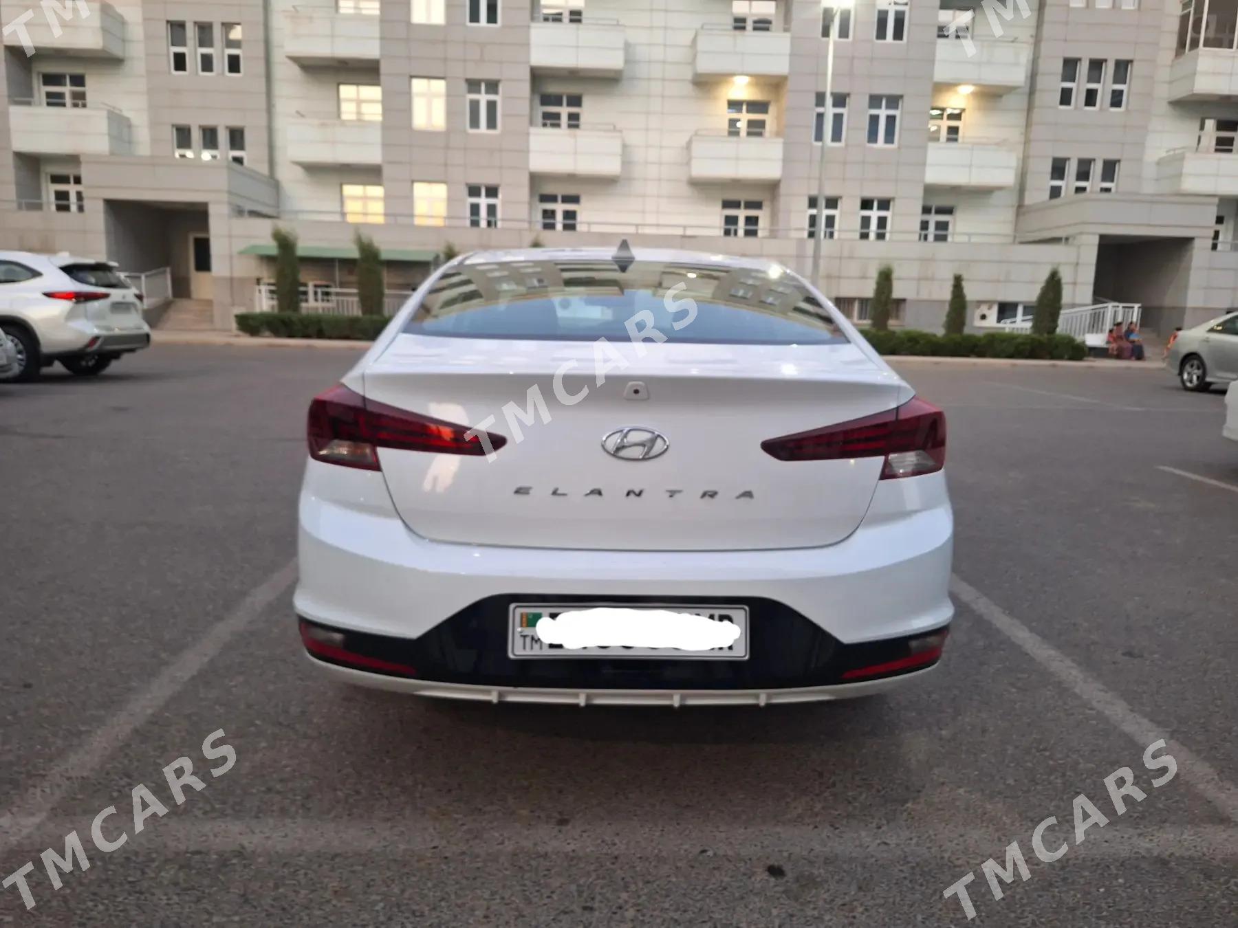 Hyundai Elantra 2020 - 230 000 TMT - Мары - img 3