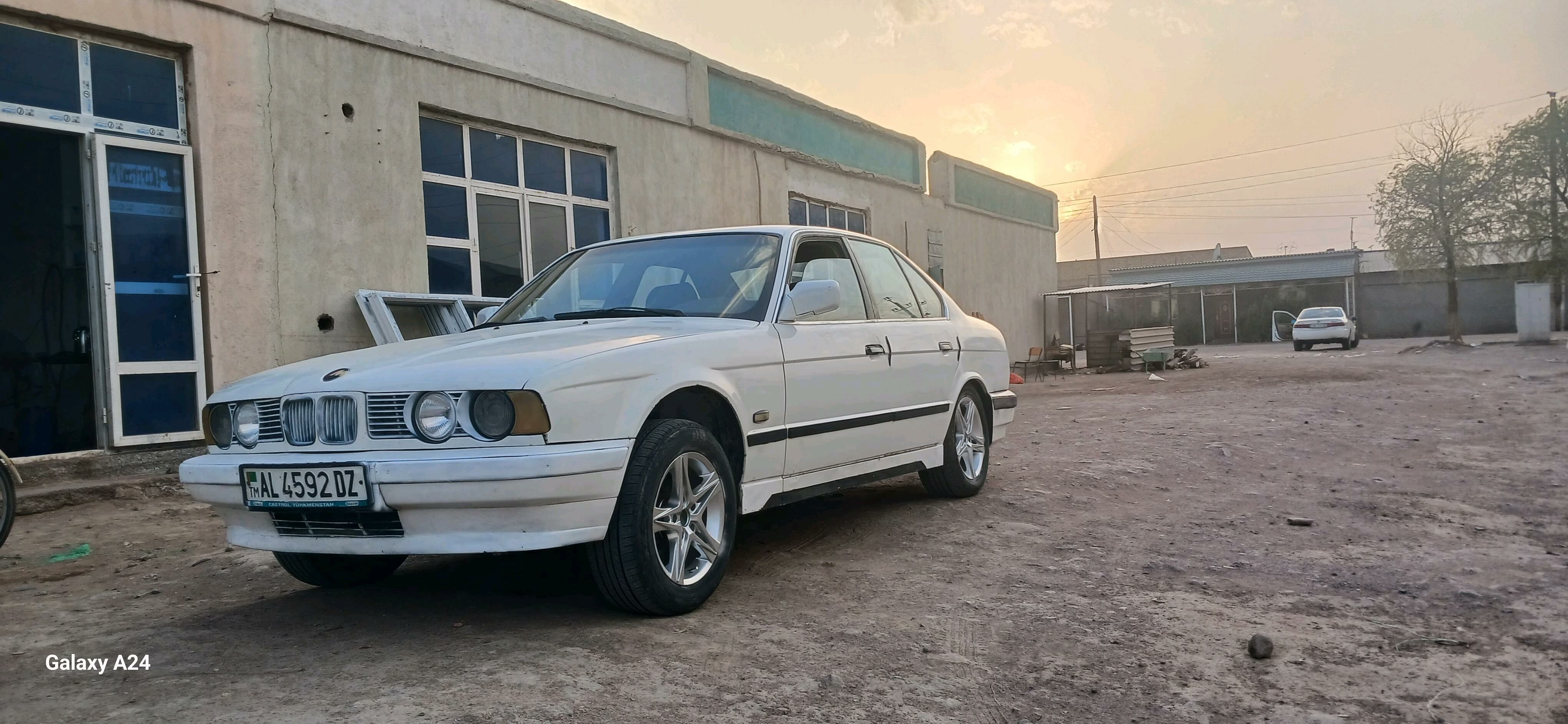 BMW 525 1989 - 30 000 TMT - Акдепе - img 5